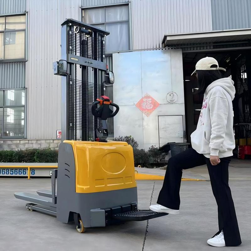 1.5 Ton Electric Pallet Stacker Forklift 1500kg Load 3500mm Height