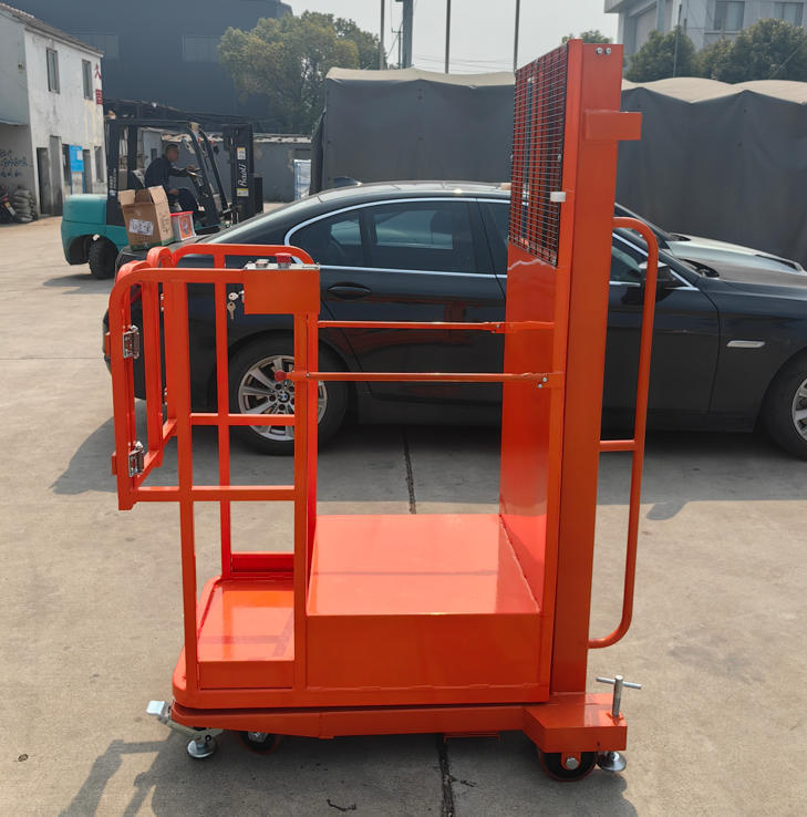 Stable Semi Electric Aerial Order Picker With Fork Platform For Safe Elevated Work